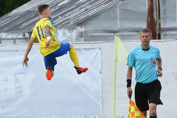 27. kolo FORTUNA divize A: SENCO vs. Mariánské Lázně 4:0.