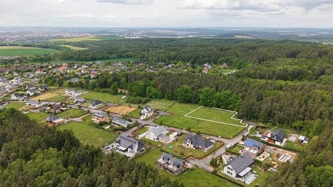 Šeříková, Letkov - Plzeň-město | Prodej, Pozemek, 2 465 m²