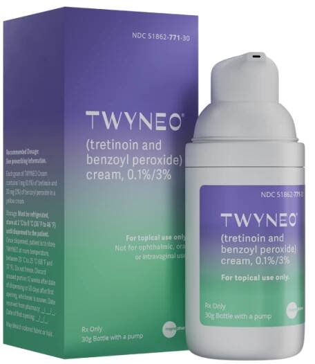 Hand with Twyneo cream on a finger