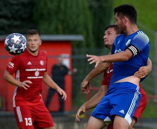 OBRAZEM: Uničov si vyšlápl na Třinec. Dvakrát pálil Komenda