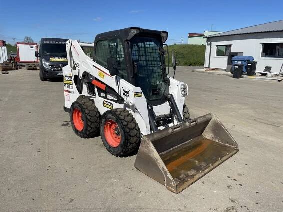 Smykový nakladač Bobcat S530