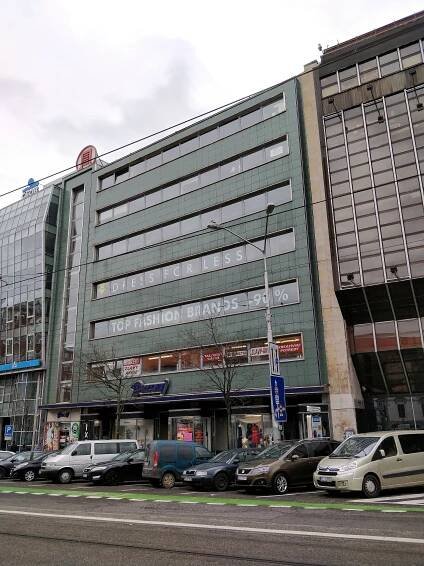 Obchodní dům Dunaj – Wikipedie