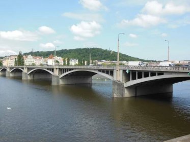 Most, který měl být mostem Václava Havla skrývá řadu zajímavostí