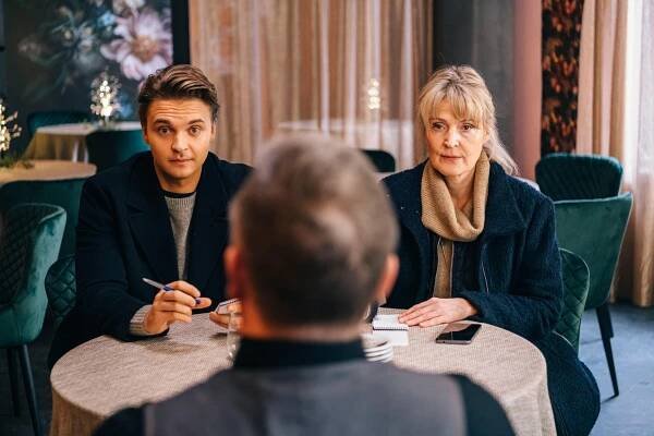 Hotel Swan Helsinki - Makkarakeisari - Z filmu - Roope Salminen, Milka Ahlroth