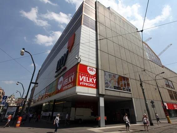 Architektura s rudou hvězdou: Zaslouží si památkovou ochranu?
