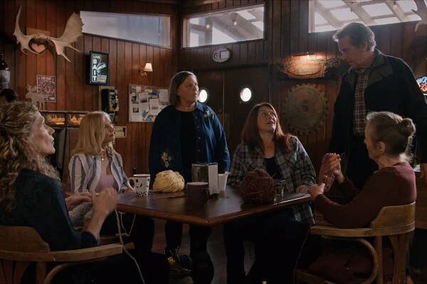 Virgin River - Bez dechu - Z filmu - Gwynyth Walsh, Teryl Rothery, Nicola Cavendish, Lynda Boyd, Tim Matheson