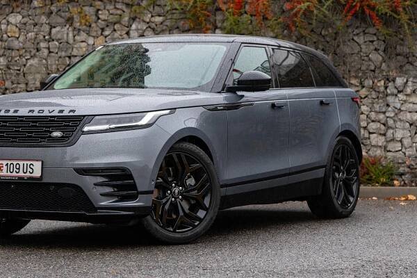 Range Rover Velar je fantasticky jezdící SUV. Ale také ukazuje, proč nad SUV často kroutíme hlavou
