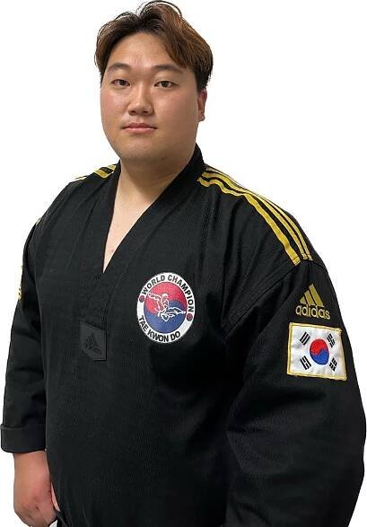 Master Lee, Taekwondo Instructor in Portland - World Champion Taekwondo Portland