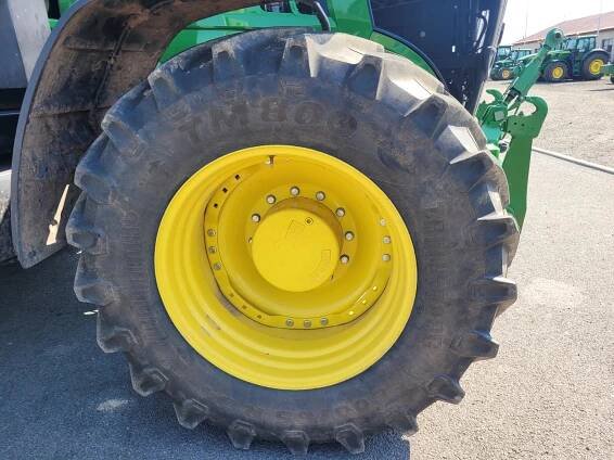 Kolový traktor John Deere 7R 290 | STROM PRAHA a.s. 