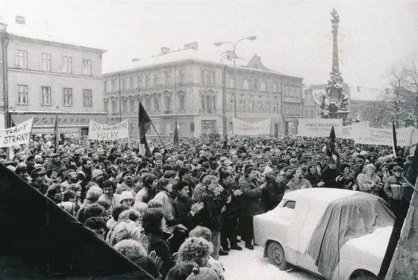 Generální stávka v Jaroměři 27. listopadu 1989