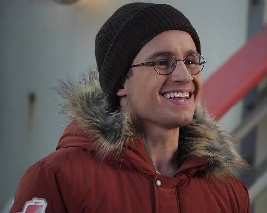 Goldbergovi - Hanukkah on the Seas - Z filmu - Sean Giambrone