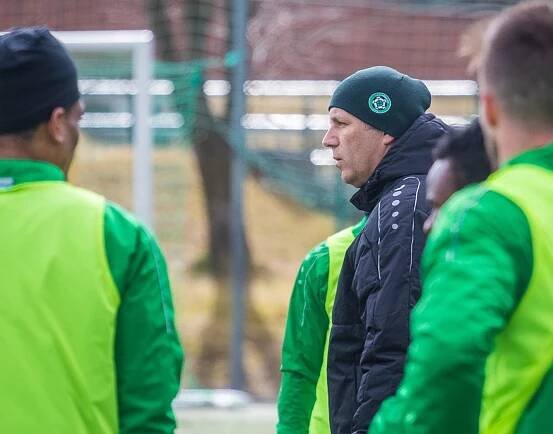 Valachovič vedl v Příbrami první trénink. K ruce už měl i nový realizační tým