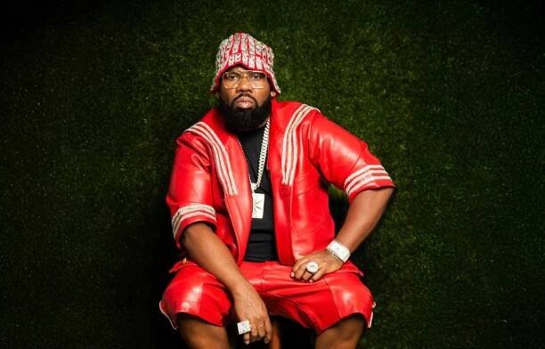Raekwon ‘The Emperor’s New Clothes’ Review: Old Duds