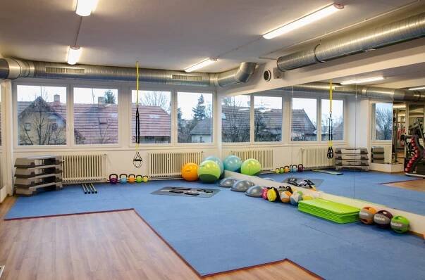 Pulse Fitness - posilovna Praha 9 Horní Počernice | Fiton.cz