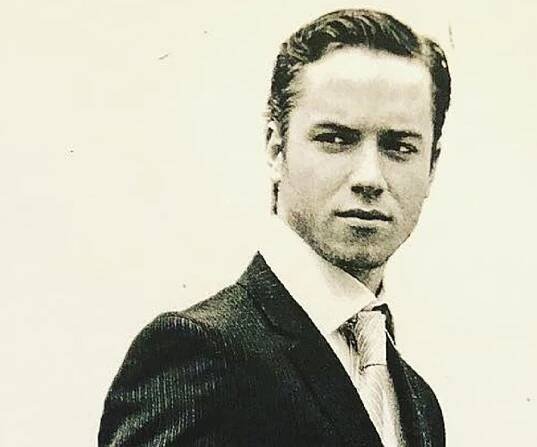 Jeremy Sumpter Biography – Facts, Childhood, Family Life of Actor