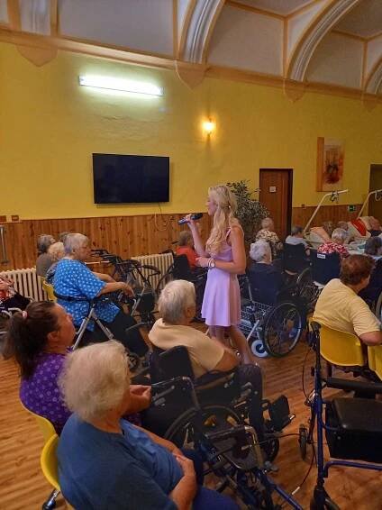 Hudební vystoupení-koncert Lucie Třešňákové – ÚSS Miličeves