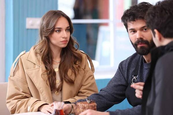 Eylül Tumbar - Kendi Düşen Ağlamaz - Her şeyin başladığı yerde - Z filmu
