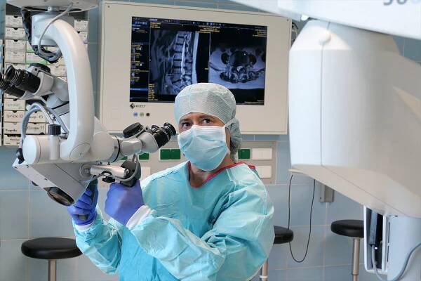 Neurochirurgie – Spezialisierte Versorgung im Krankenhaus Kaufbeuren 