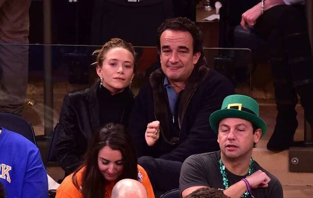 Mary-Kate Olsen and Olivier Sarkozy attend San Antonio Spurs Vs New York Knicks Game - March 17, 2015
