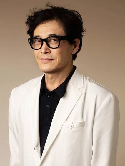 Dr. Tony Yang Soo Park, one of the experts at the aesthetic clinic Jumeirah