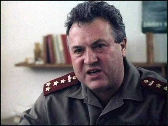 Zemřel Bronislav Poloczek, štamgast i lidový důstojník