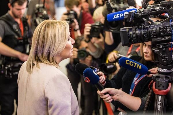 FOTO: Danuše Nerudová. – stránka 456