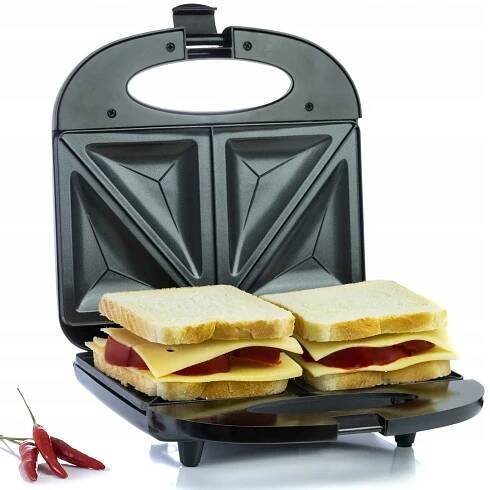 TOUSTOVAČ SENDVIČOVAČ SANDWICH 700W TROJÚHELNÍKOVÝ Hlavní barva černá