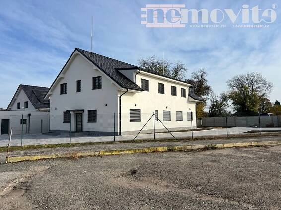 Pronájem Byt 3+kk, Bratří Mádlů, Nový Bydžov, okres Hradec Králové