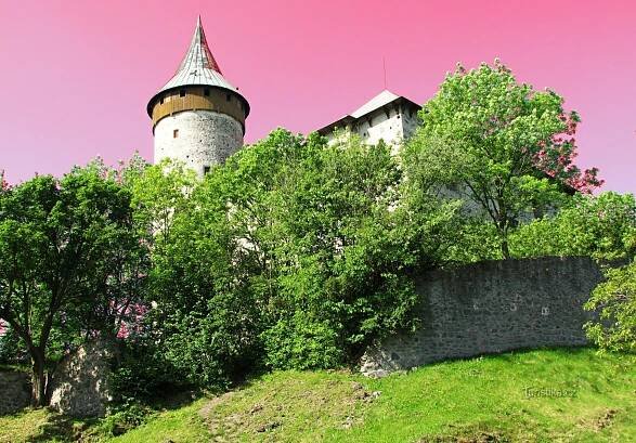 Za trochou historie na hrad -... - Hrad