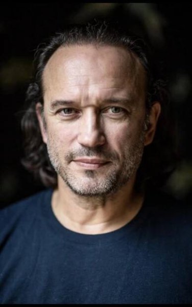 Vincent Perez