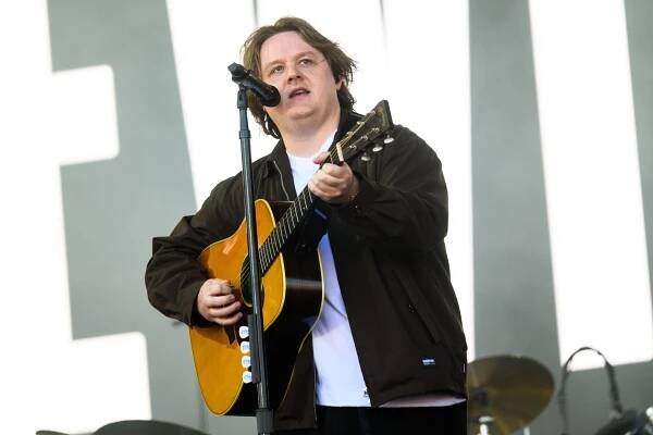 Lewis Capaldi performing at Glastonbury Festival.