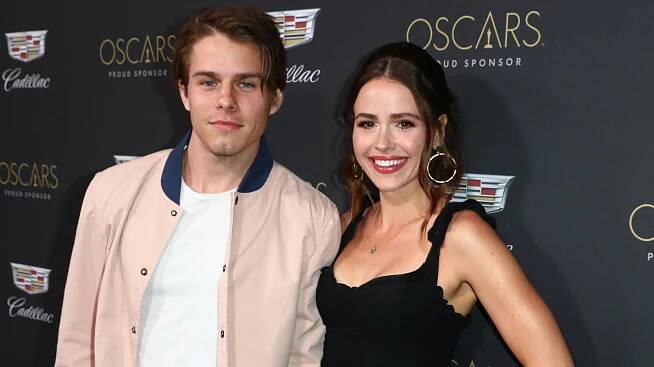 Inside Hallmark Star Jocelyn Hudon's Relationship With Her Husband Jake - The List