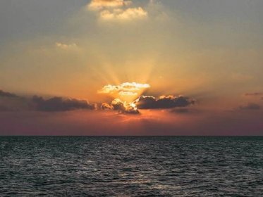 Nejkrásnější západy slunce na Maledivách + novinka ! – The Nattiness