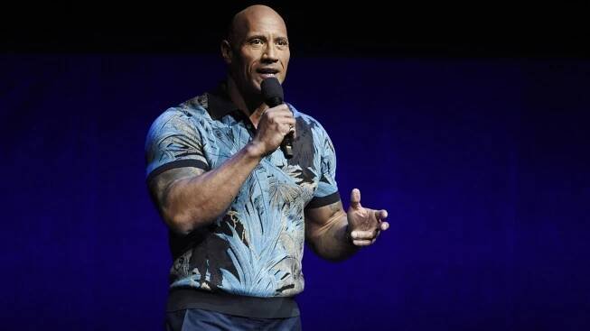 Herec Dwayne Johnson s celou rodinou prodělali koronavirus - Novinky