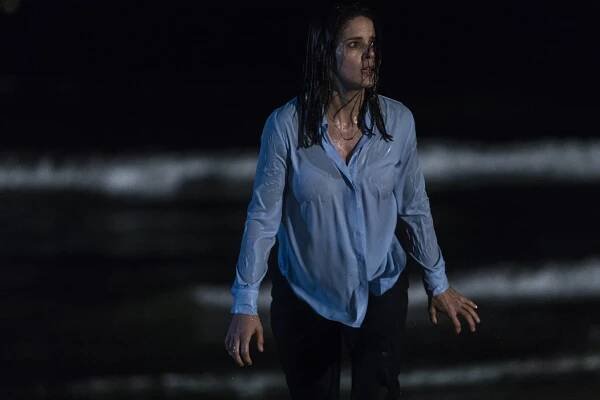 Lodge 49 - Apogee - Z filmu - Sonya Cassidy