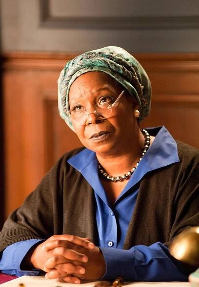 Glee - Labutí píseň - Z filmu - Whoopi Goldberg