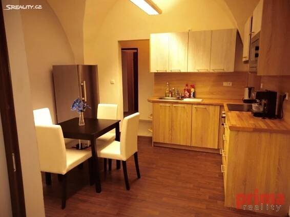Pronájem bytu 1+1 55 m², Mrštíkova, Jihlava