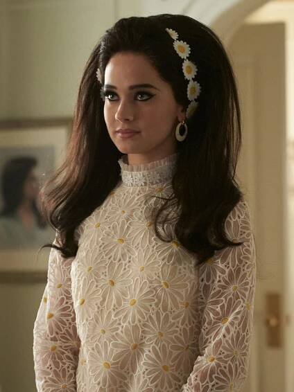 To Play Priscilla Presley, Cailee Spaeny Wore $50,000 Worth of Wigs — See Photos