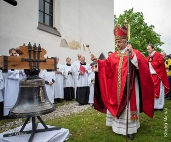 Svěcení zvonu sv. Jan Nepomucký - Biskupství českobudějovické