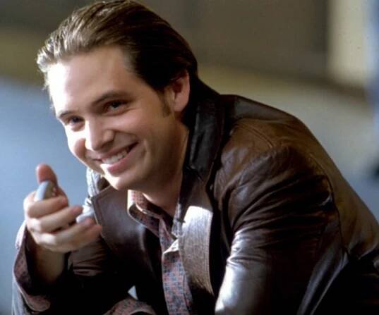 Aaron Stanford Biography - Facts, Childhood, Family Life & Achievements