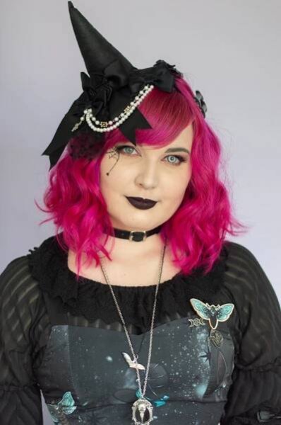 Wicked – halloween makeup tutorial – Sleeping Doll