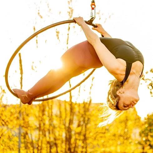 Kurse: Yoga, Pilates, Pole Dance, Piloxing,.. - sportssupport