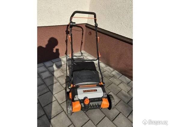 Vertikutátor Patriot S1800 elektrický, příkon 1800 W