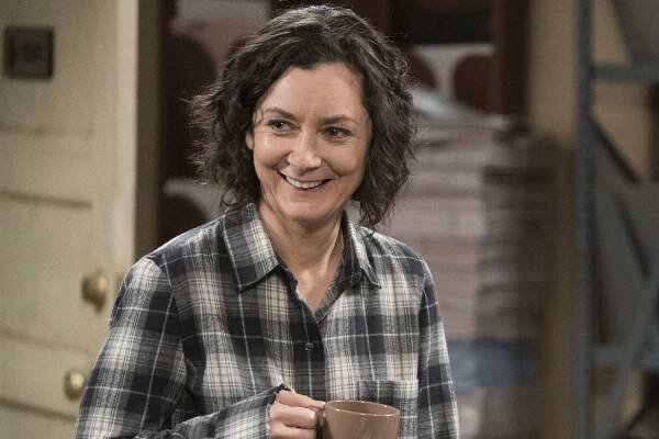 Sara Gilbert Role Call