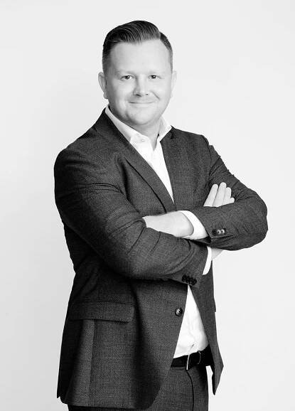 Peter Davison - DSA Architects International