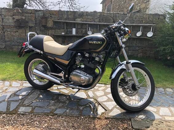 Suzuki GR 650 cafe racer 2ks