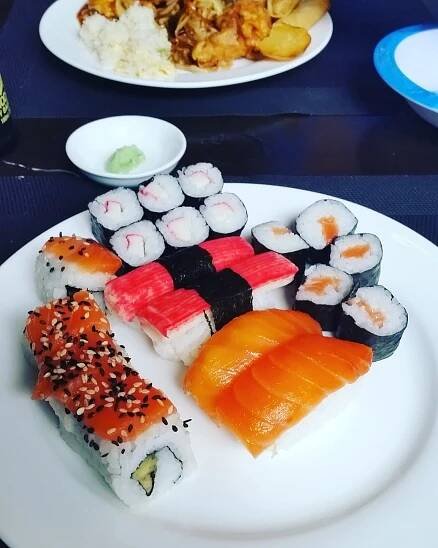 File:Sushi in Vienna.jpeg - Wikipedia
