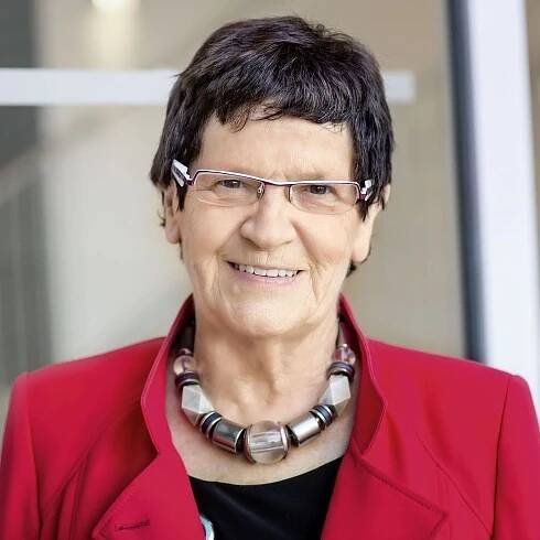 care-deutschland-portrait-prof-dr-rita-suessmuth