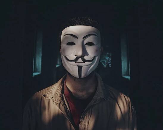 Anonymous hackli ruský cenzurní úřad a zveřejnili statisíce tajných dokumentů