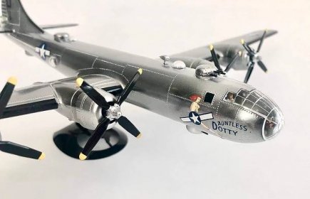 Atlantis B-29 Superfortress Plastic Model kit Made in The USA 1:120 Scale WWII Bomber
